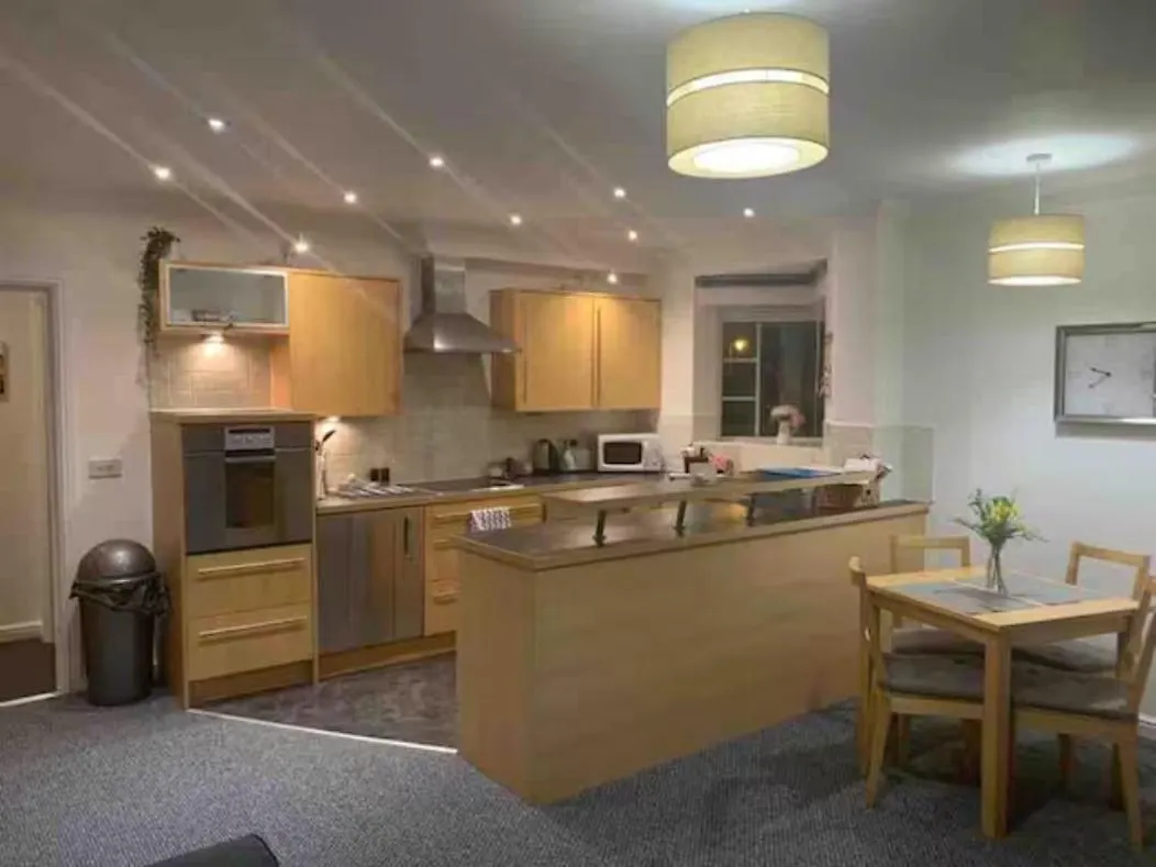 Modern Apartment In Barry Waterfront